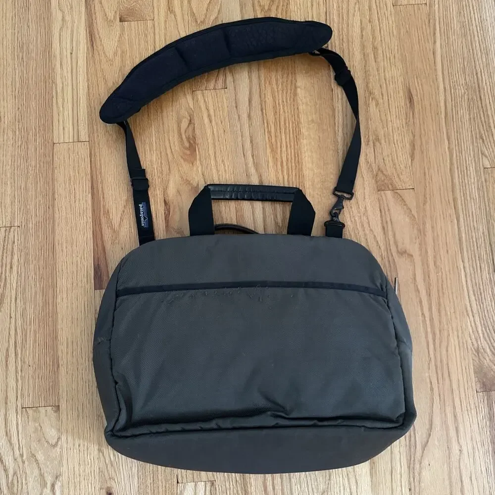 Patagonia Headway Brief 22L Brown Messenger Laptop Bag 48770 Ballistic Nylon